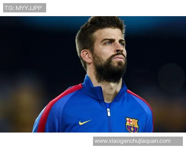 足球星卡签名收藏热潮解析从球星价值到投资潜力深度解读